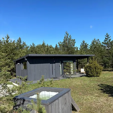 Ronga Saunamaja Nyaraló *